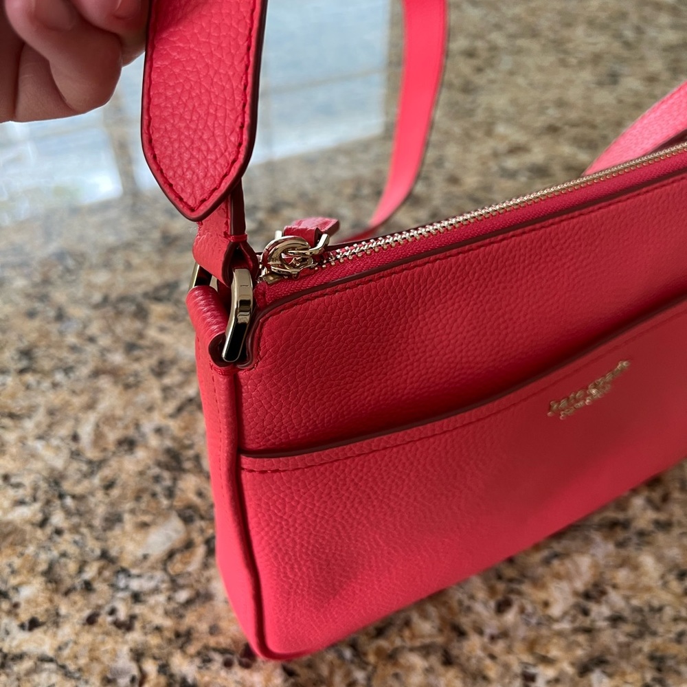 NEW Kate Spade Leather Crossbody Purse Coral 🪸 Pink with Adjustable Strap - Picture 8 of 14